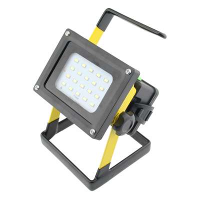 Hot selling 3.7V 30W IP65 Waterproof Rechargeable Work Outdoor Led Flood Light